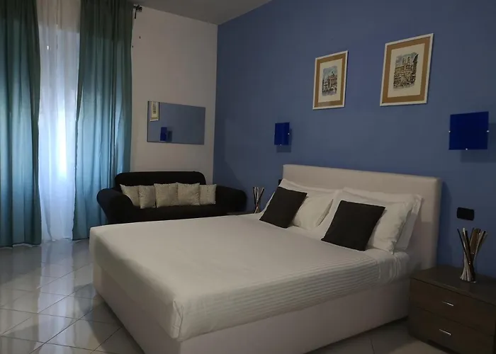 Suites Holiday Rooms