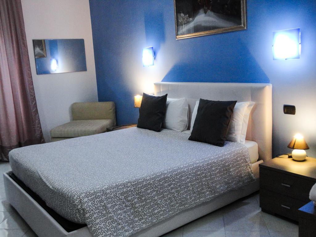 Suites Holiday Rooms Gasthuis Rome