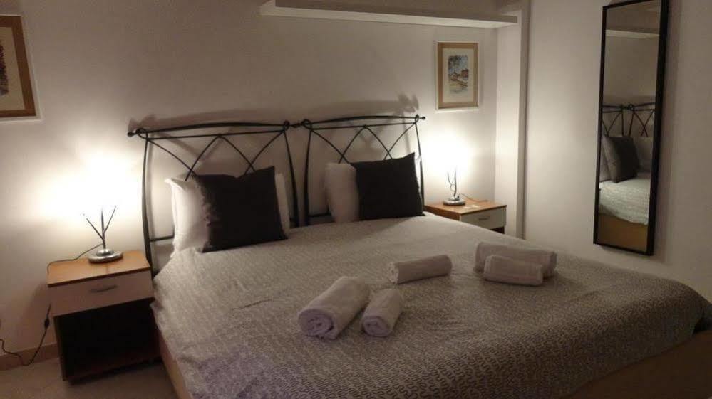Gasthuis Suites Holiday Rooms *